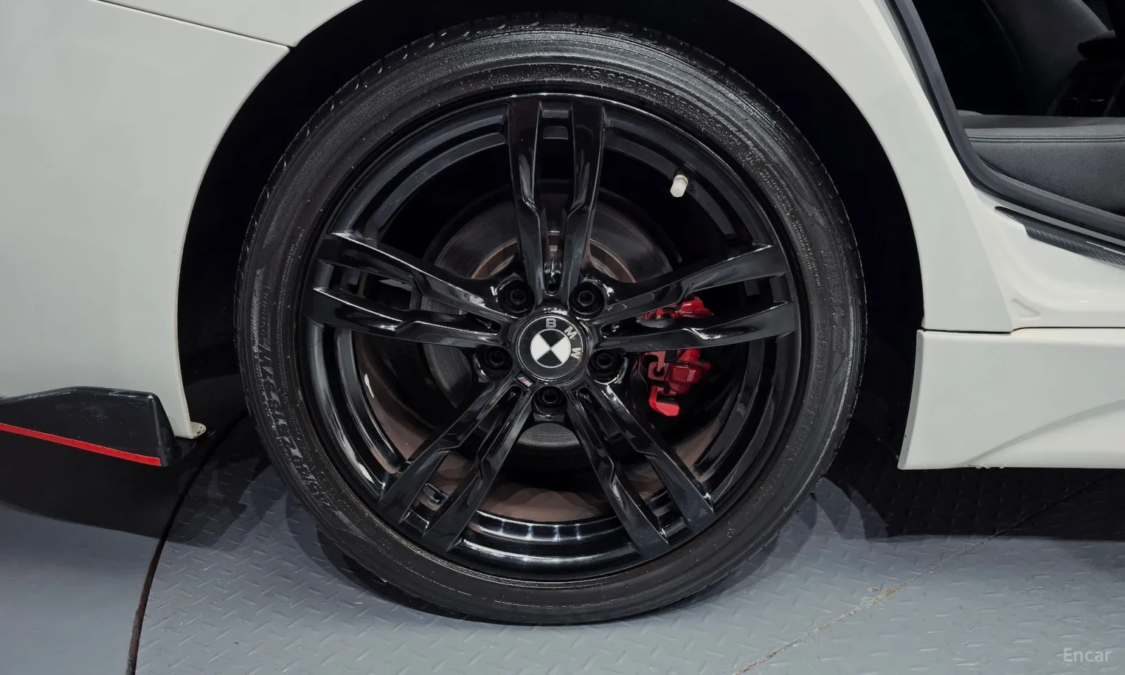 BMW 320 M-sport, снимка 5 - Автомобили и джипове - 55048974