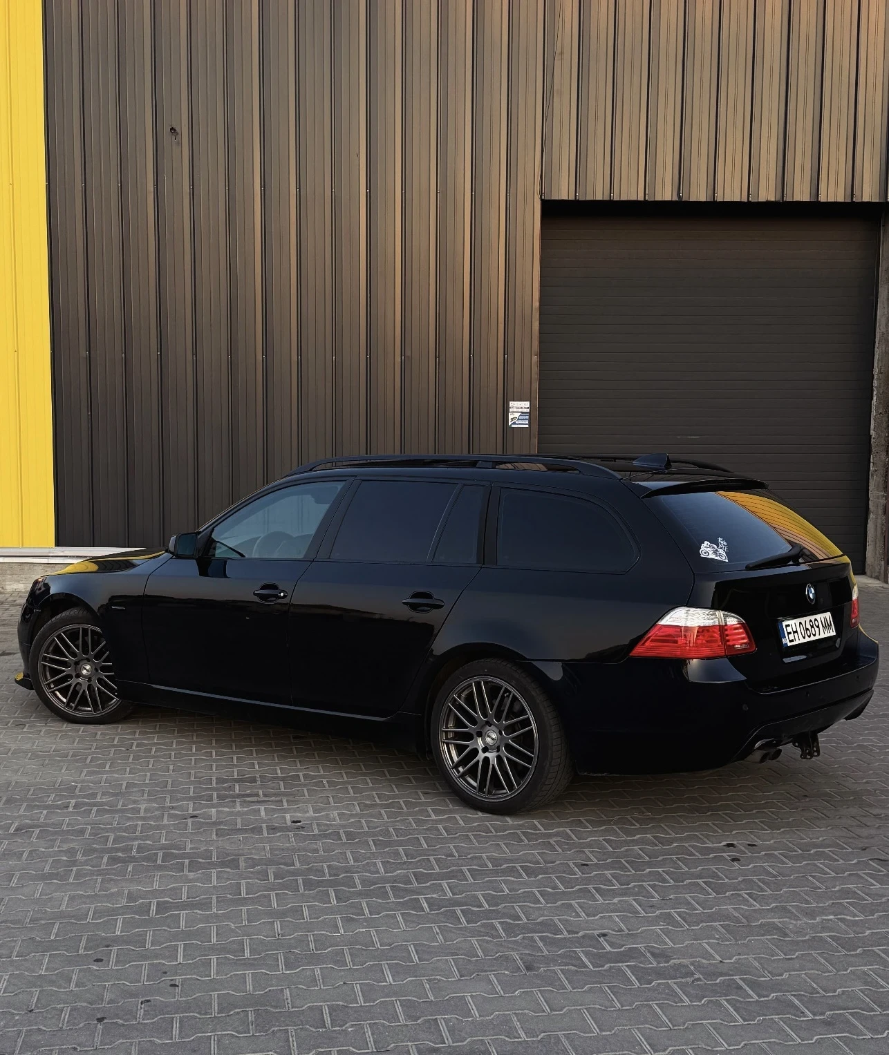 BMW 525, снимка 4 - Автомобили и джипове - 56060578