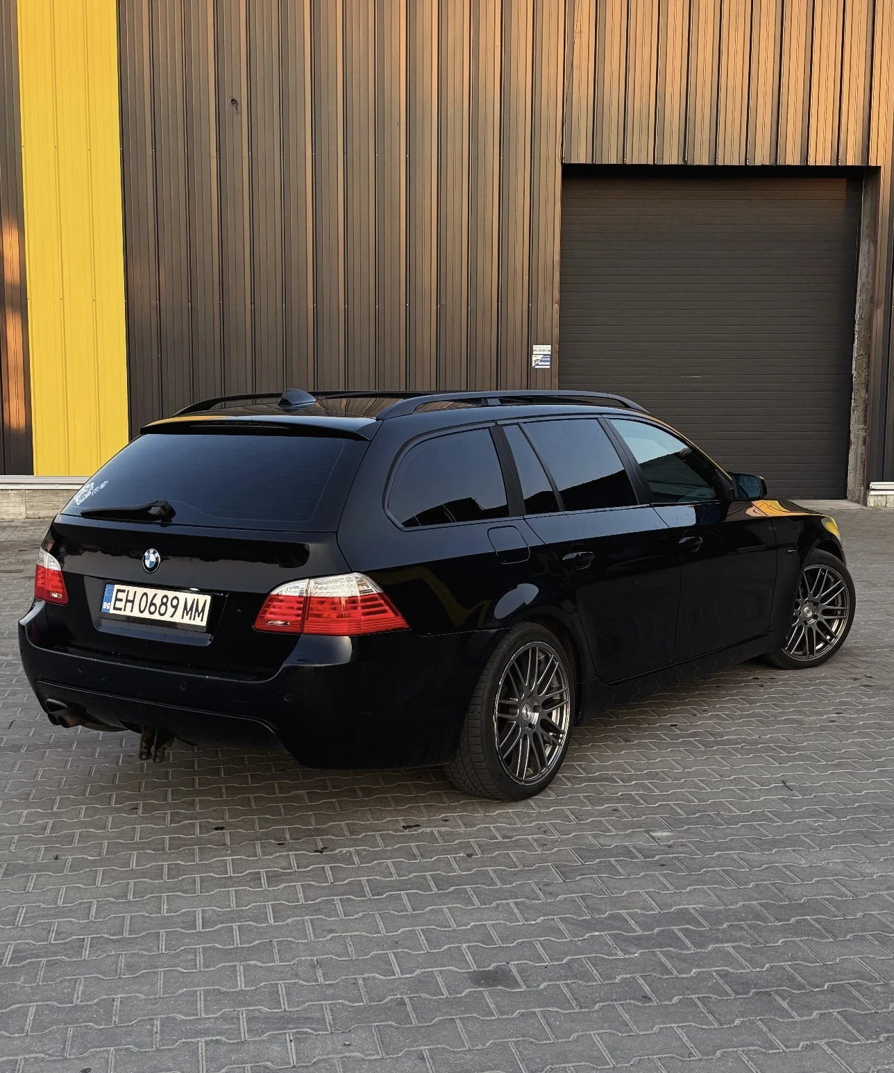 BMW 525, снимка 5 - Автомобили и джипове - 56060578