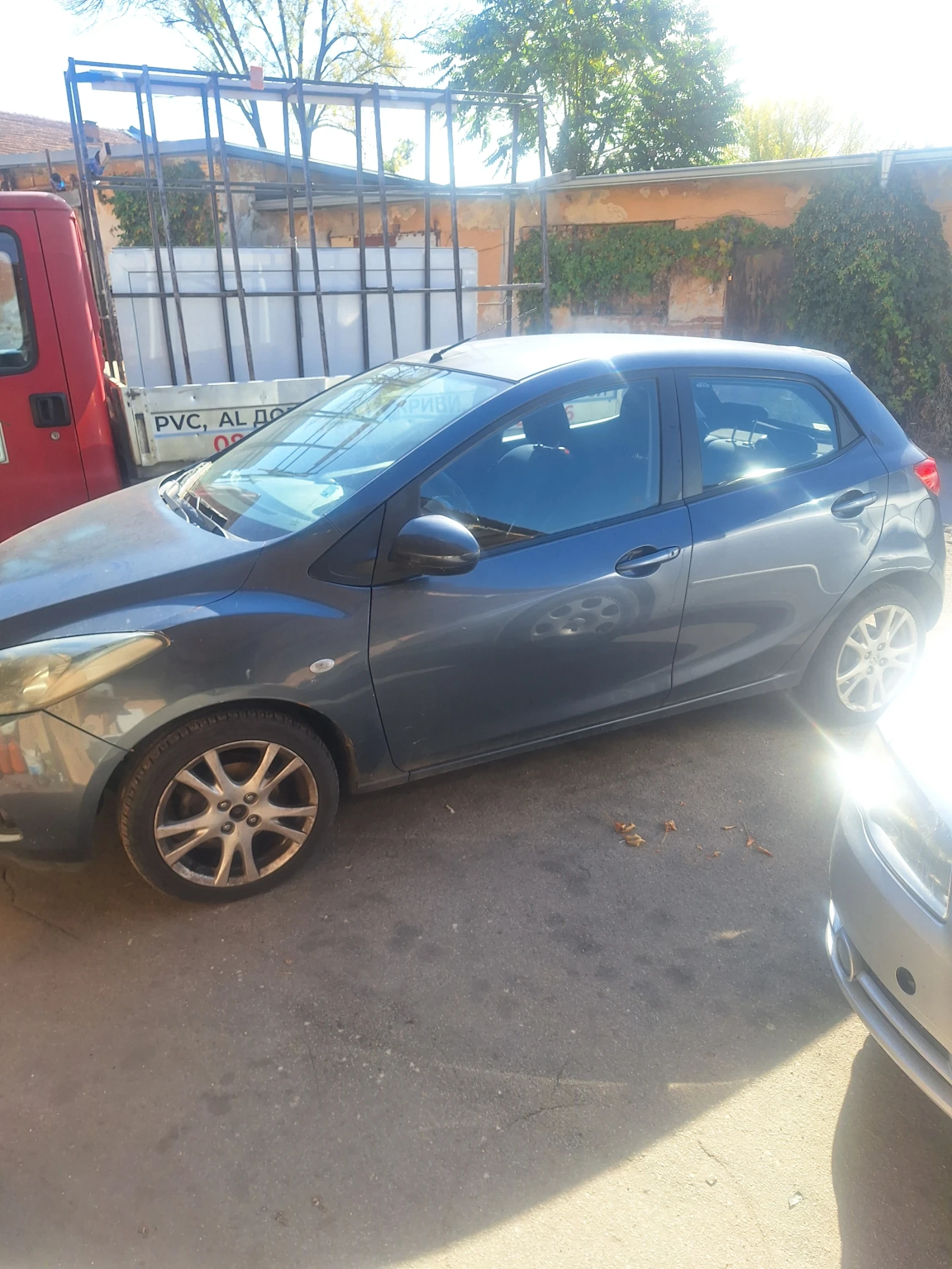 Mazda 2, снимка 3 - Автомобили и джипове - 56595121