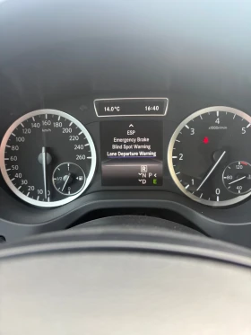 Infiniti Q30 2.2 Premium AWD, снимка 13