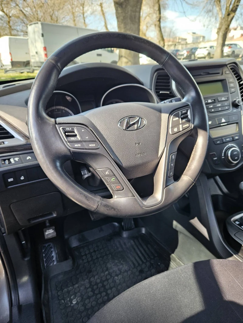 Hyundai Santa fe Sport 2.4 GDI-FWD, снимка 10 - Автомобили и джипове - 52624396
