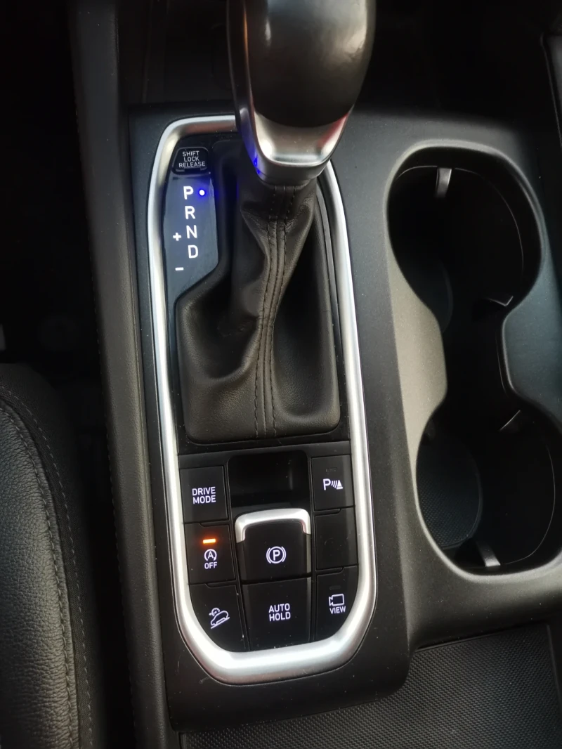 Hyundai Santa fe 2.2 diesel 4х4  8 speed gearbox , снимка 3 - Автомобили и джипове - 51821663