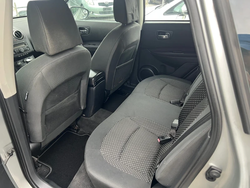 Nissan Qashqai 2.0cdi 4x4 klimatronik paktronik, снимка 10 - Автомобили и джипове - 52005802