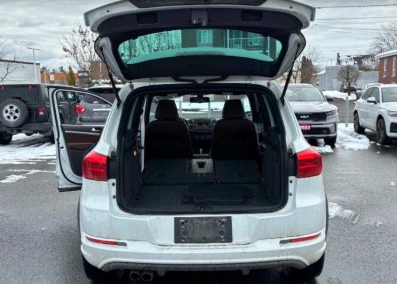 VW Tiguan 2.0L TSI R-LINE , снимка 7 - Автомобили и джипове - 52459951