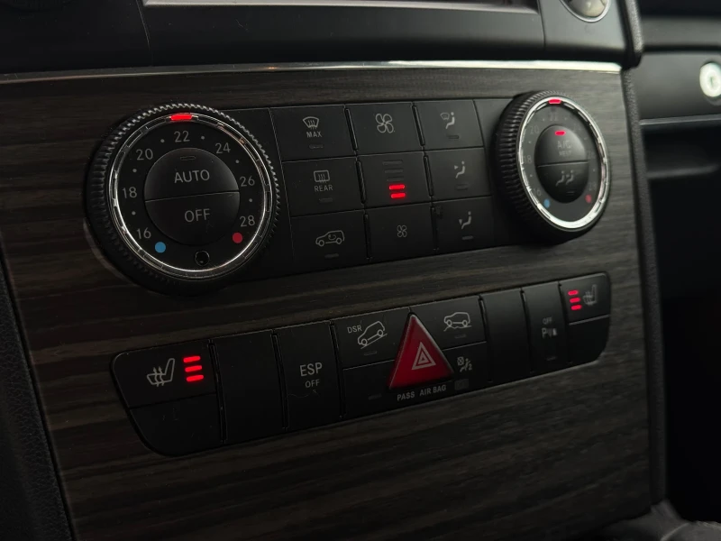 Mercedes-Benz ML 320 FACELIFT , снимка 10 - Автомобили и джипове - 53128486