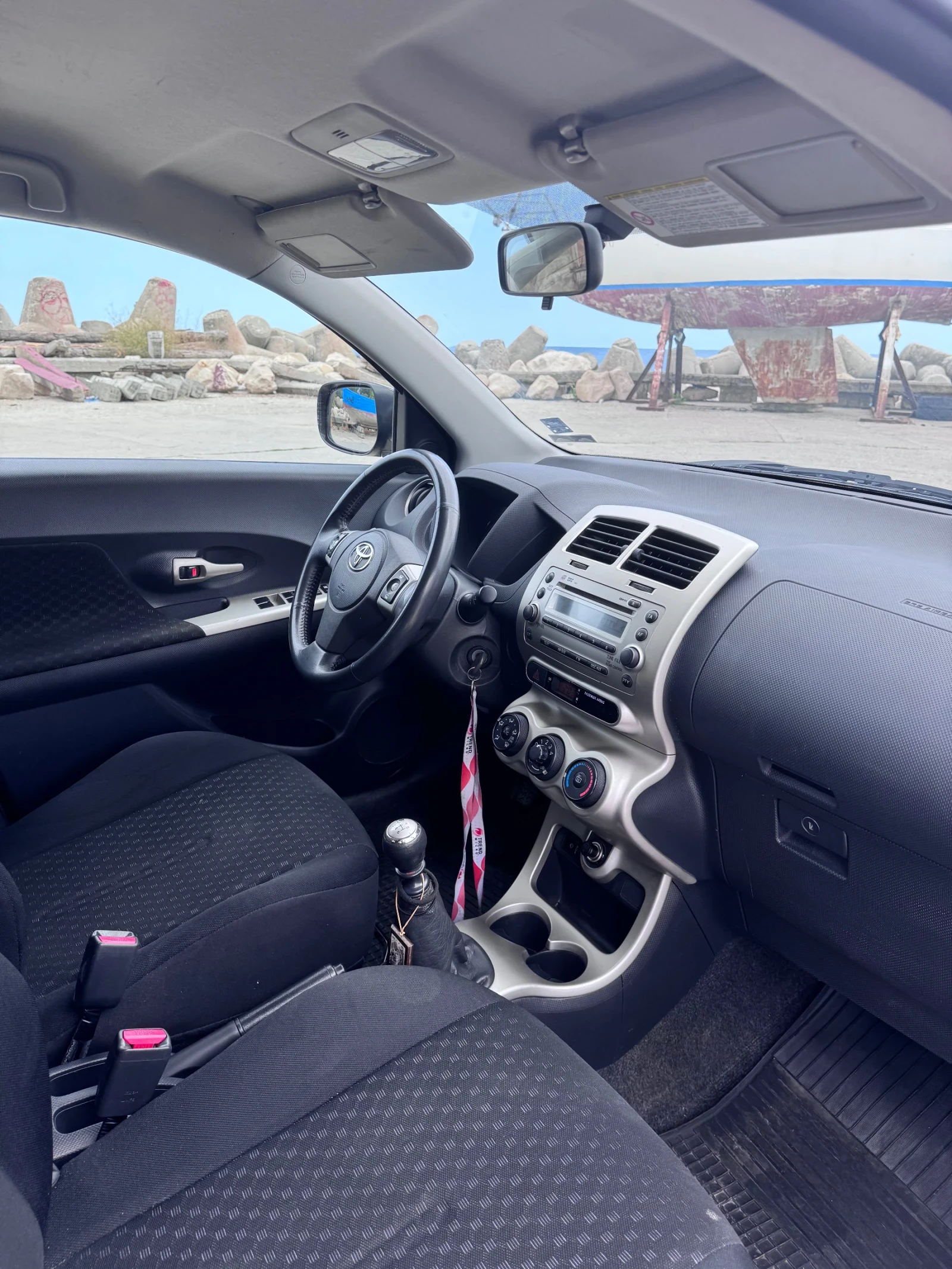 Toyota Urban Cruiser 1.3 VVTI  | Mobile.bg   12