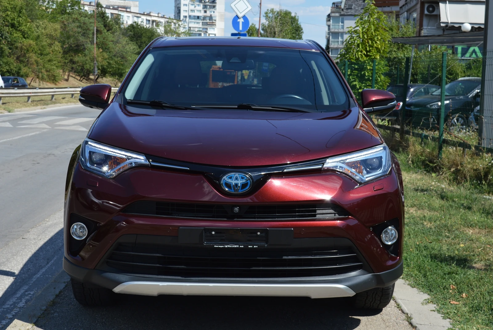 Toyota Rav4 2.5i AWD HYBRID FULL ШВЕЙЦАРИЯ - изображение 2