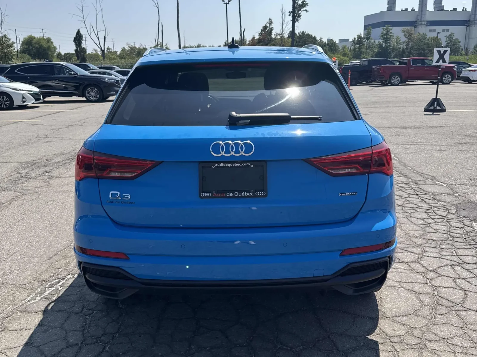 Audi Q3 * PROGRESSIV * CARFAX * ЦЕНА ДО БГ - изображение 4