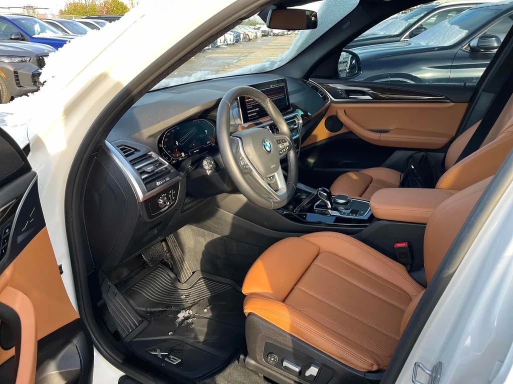 BMW X3 * xDrive30i * CARFAX *    | Mobile.bg   5