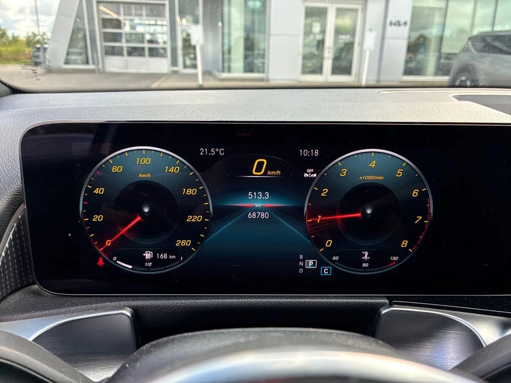 Mercedes-Benz GLB * 250 * CARFAX * ЦЕНА ДО БГ - изображение 10