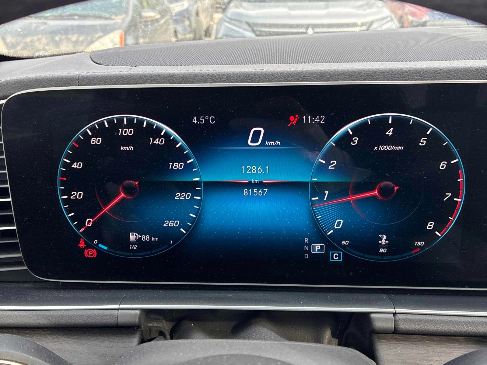 Mercedes-Benz GLE 350 CARFAX/ПАНОРАМА/ПОДГРЕВИ/BURMESTER - изображение 7