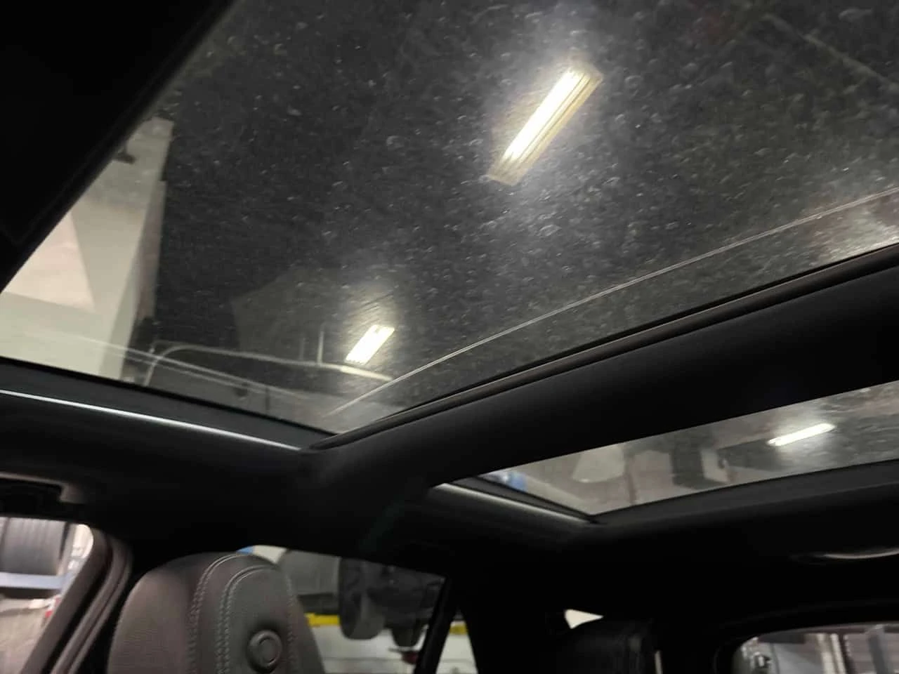 Mercedes-Benz ML 350 BlueTEC/CARFAX/ПОДГРЕВИ/ПАНОРАМА/360 CAM, снимка 11 - Автомобили и джипове - 53955715