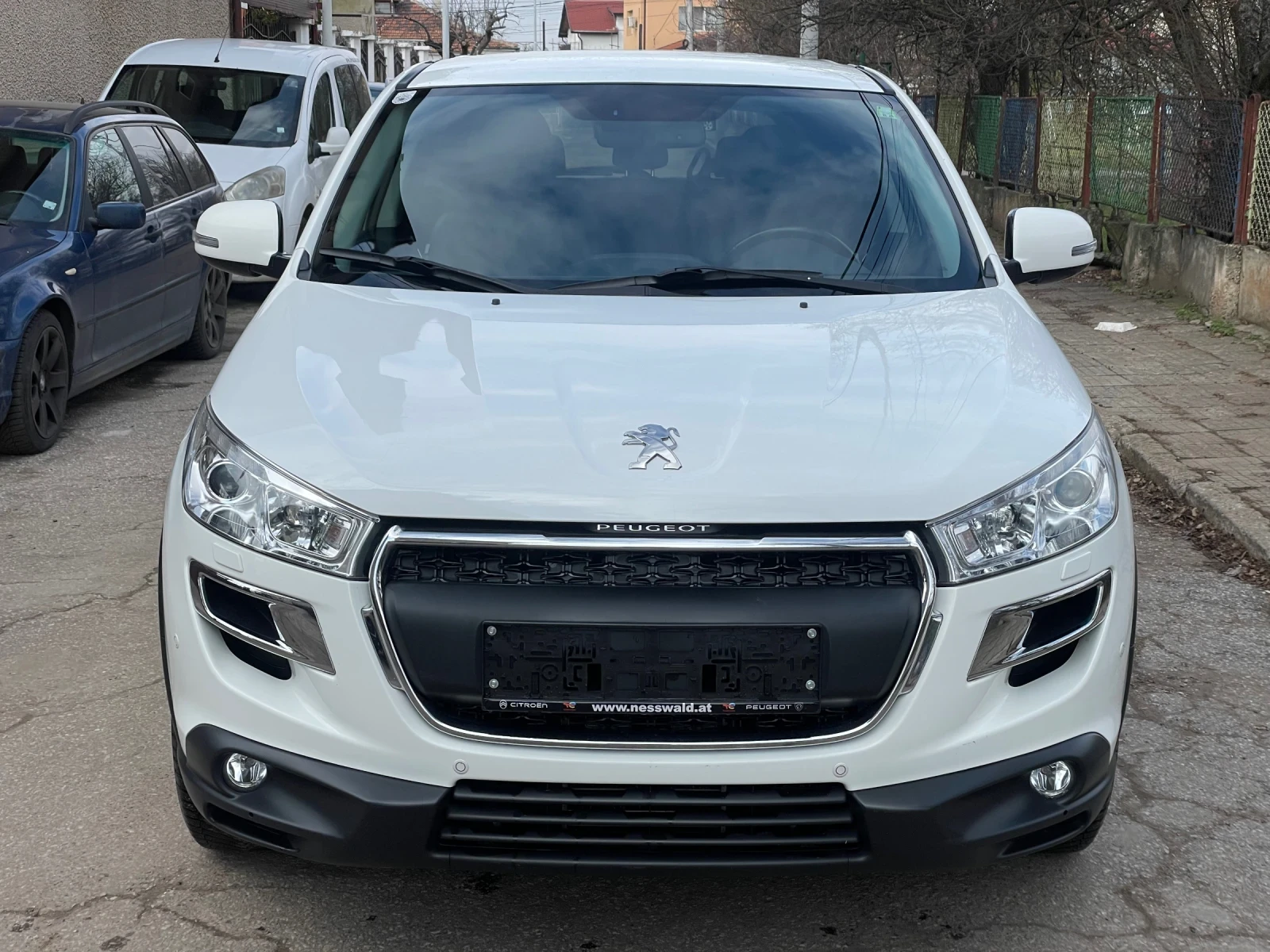 Peugeot 4008 1.8hdi* 4x4* , снимка 3 - Автомобили и джипове - 54054076