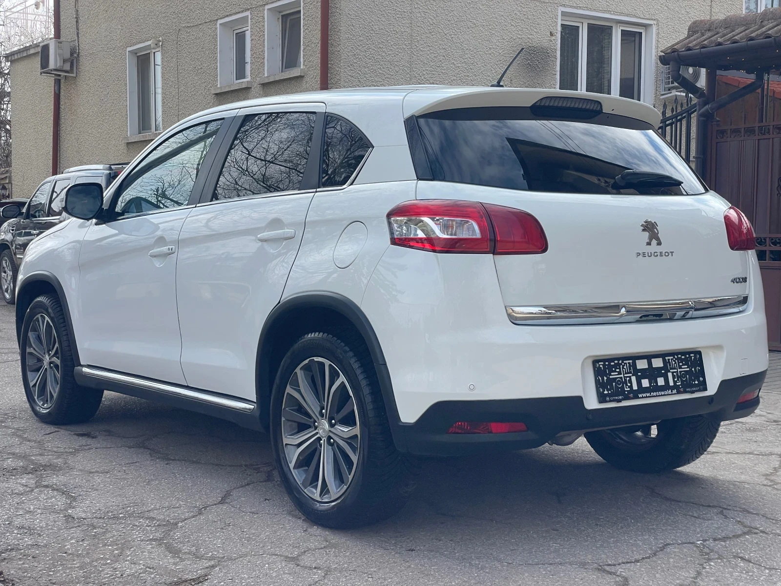 Peugeot 4008 1.8hdi* 4x4* , снимка 6 - Автомобили и джипове - 54054076