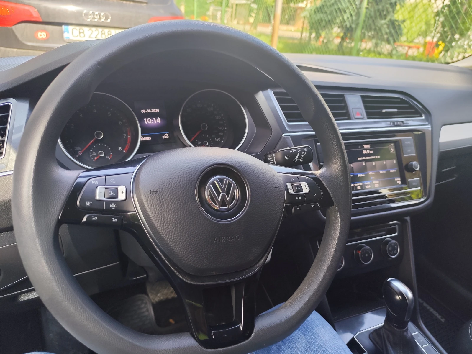 VW Tiguan, снимка 11 - Автомобили и джипове - 54765366
