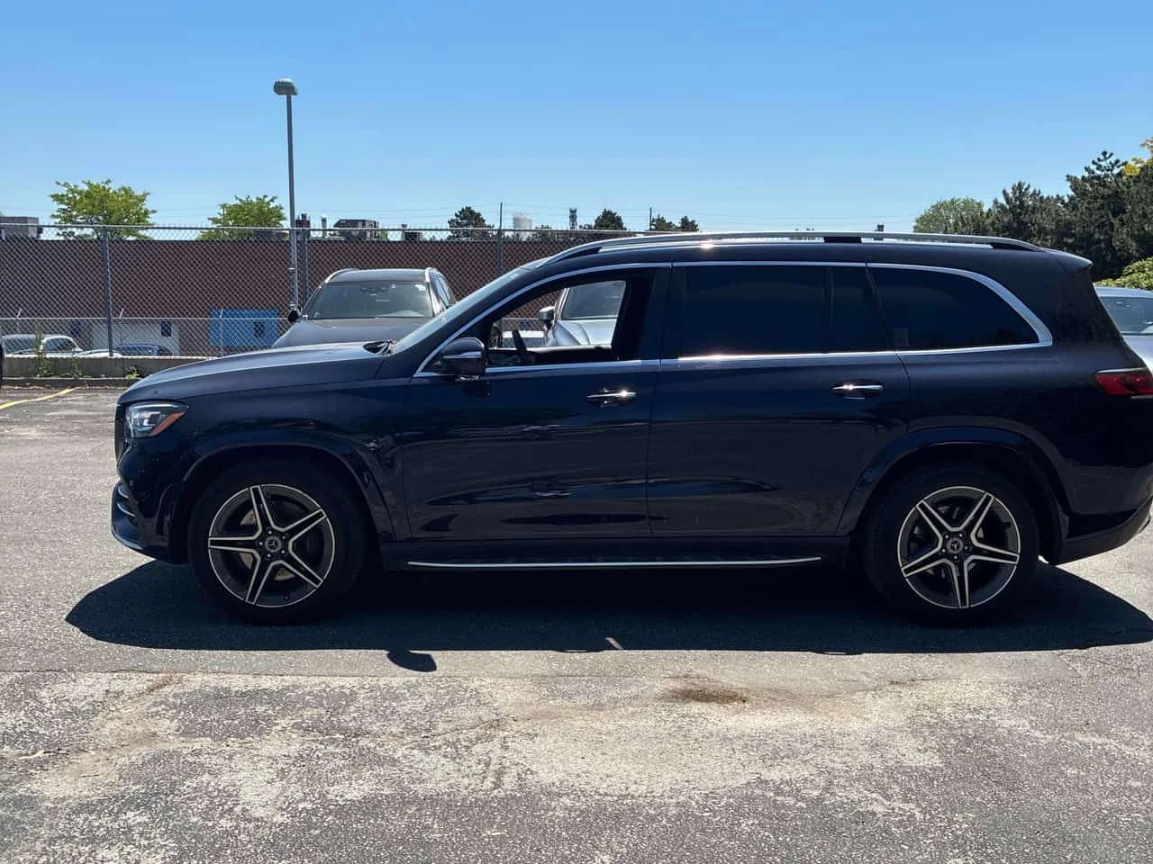 Mercedes-Benz GLS 450 ДИСТРОНИК * ОБДУХВАНЕ * ПАНО * BURMESTER, снимка 2 - Автомобили и джипове - 54821256