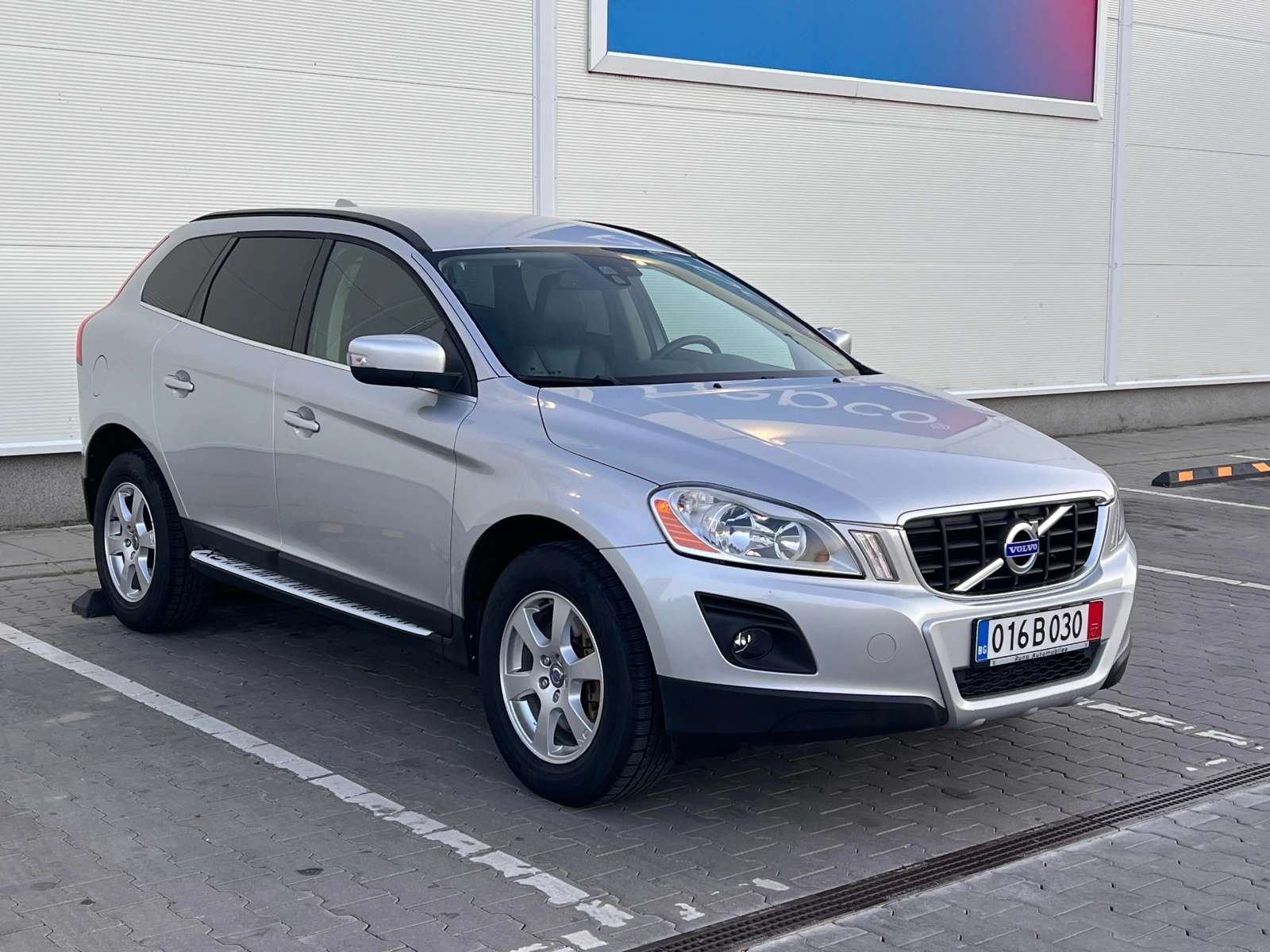 Volvo XC60 2.4d AWD ������� ���������� | Mobile.bg � ����������� 3