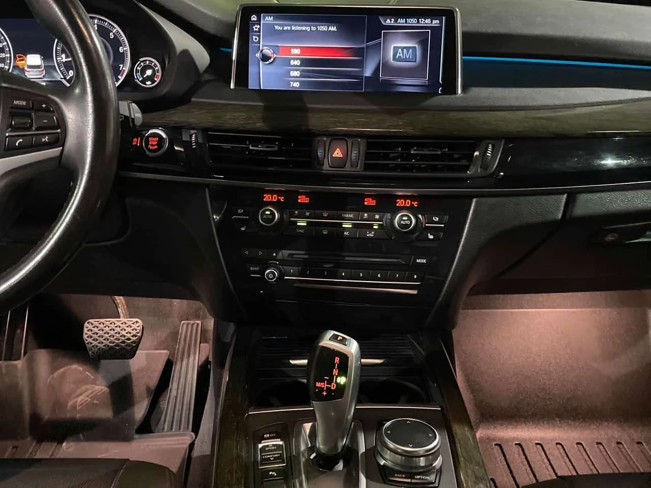 BMW X5 xDrive35i | CARFAX | АВТОКРЕДИТ БЕЗ ПЪРВОНАЧАЛНА , снимка 9 - Автомобили и джипове - 55419436