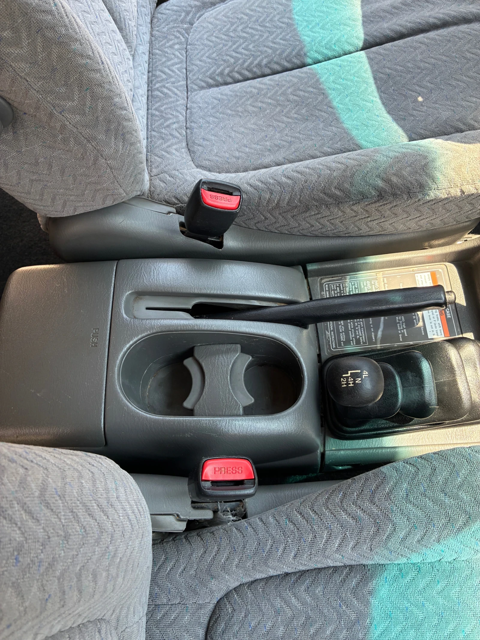 Suzuki Grand vitara, снимка 5 - Автомобили и джипове - 55545968