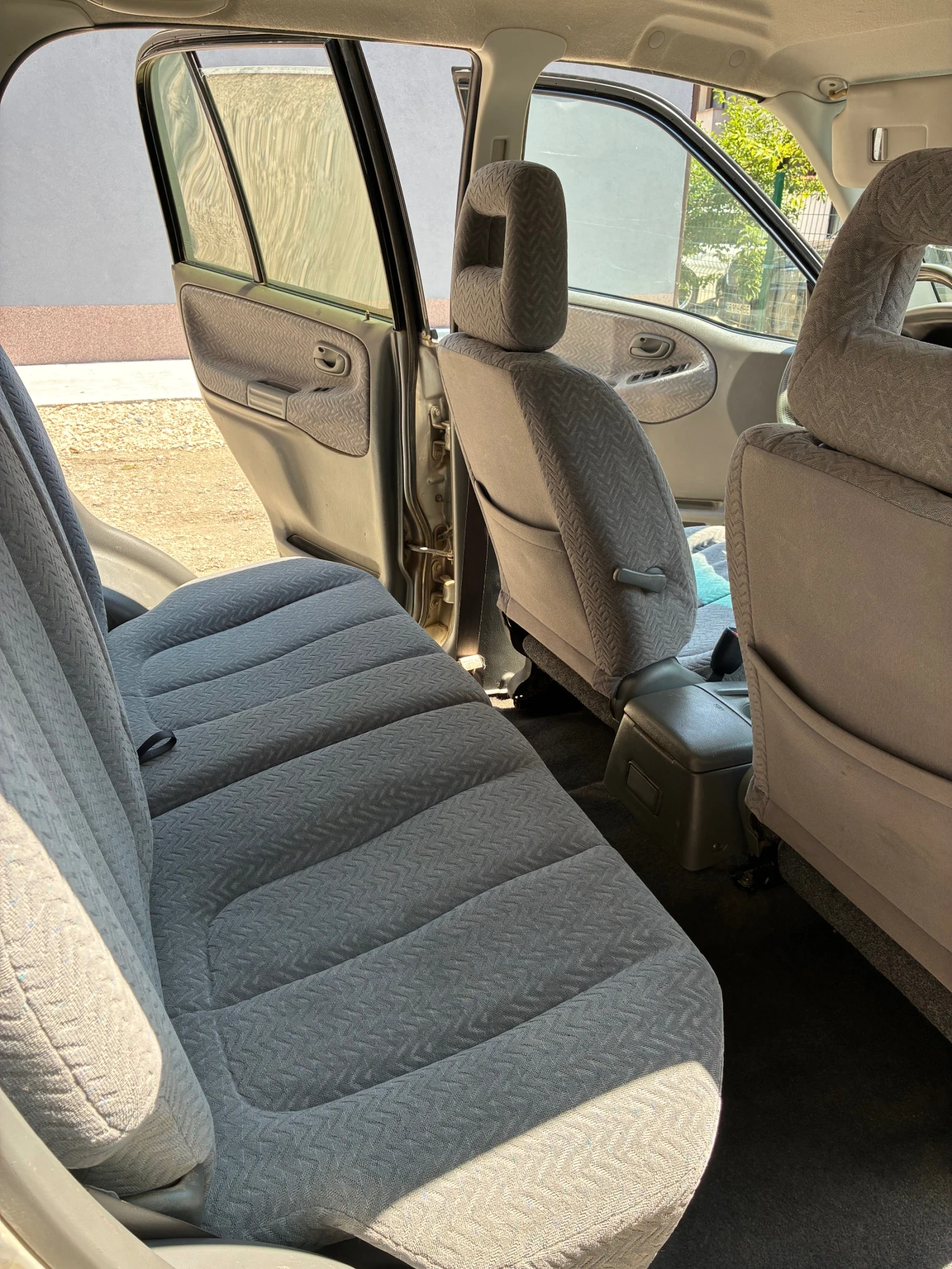 Suzuki Grand vitara, снимка 2 - Автомобили и джипове - 55545968