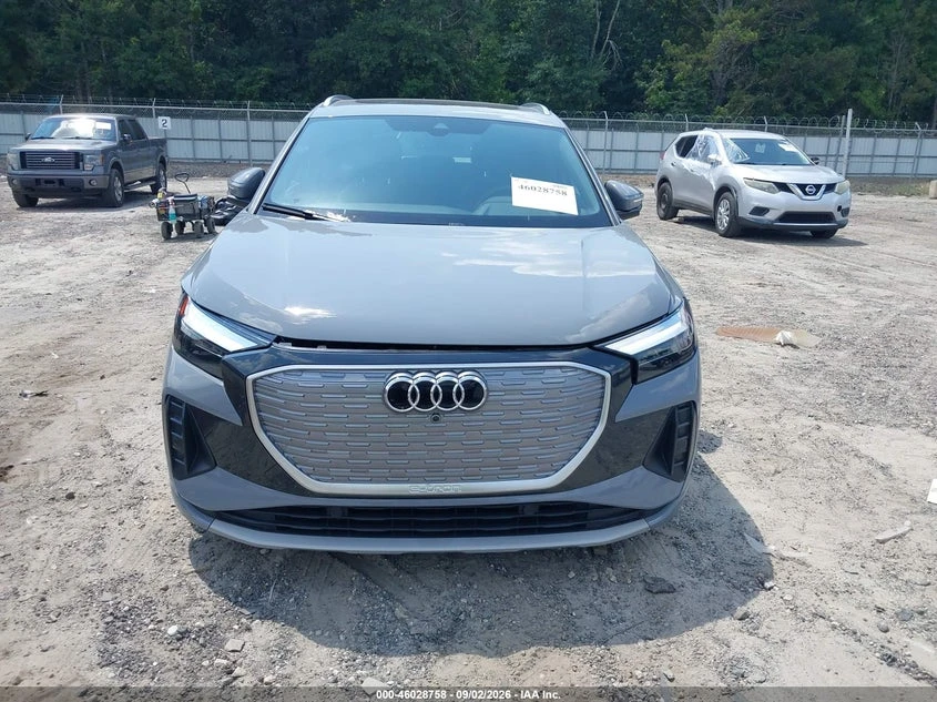Audi Q4 E-Tron Premium 45 Rwd, снимка 12 - Автомобили и джипове - 56366050