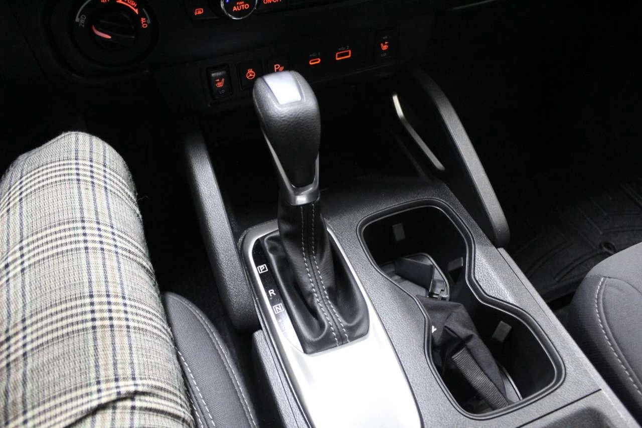 Nissan Frontier SV King Cab caisse standard 4x4 | Mobile.bg � ����������� 16