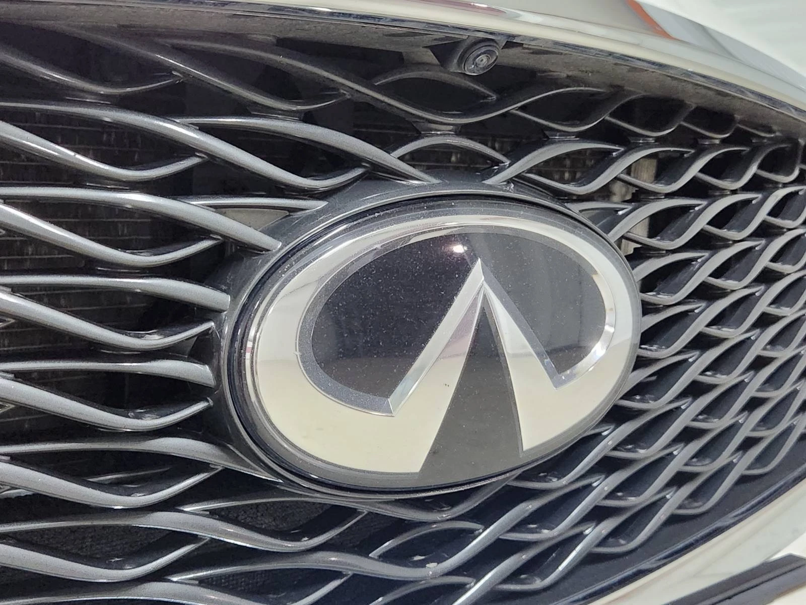 Infiniti Q30 2.0Т AWD, снимка 7 - Автомобили и джипове - 56711848