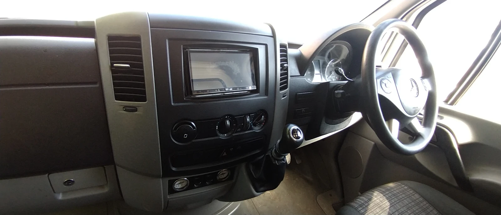 Mercedes-Benz Sprinter 316 Luton van - изображение 10