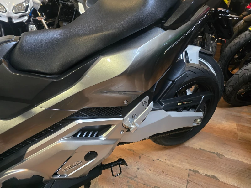 Honda Forza 750i , снимка 4 - Мотоциклети и мототехника - 52313967