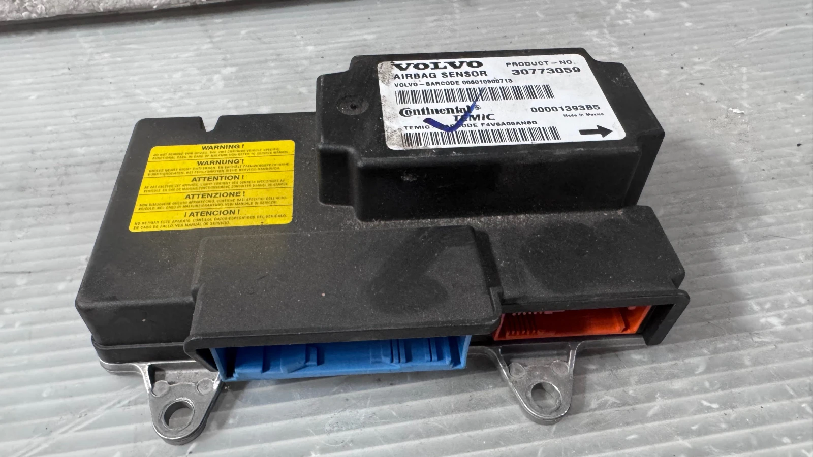 Airbag  /  /  a Volvo V50 - 30773059 / 00001393B5 | Mobile.bg   1