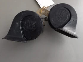 Клаксон Алфа Ромео 145 (146)