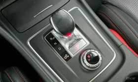 Mercedes-Benz CLA 45 AMG * 4MATIC* КОЖА* ПОДГРЕВ* ПАНОРАМА* КАМЕРА* , снимка 9