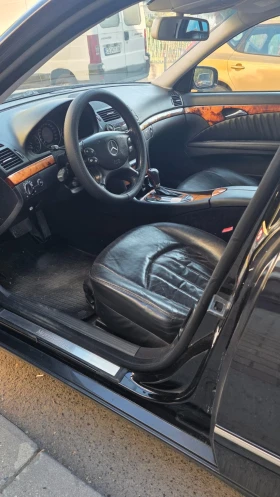 Mercedes-Benz E 280 facelift elegance 4 matic, снимка 15