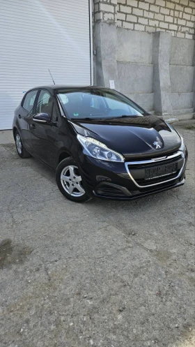 Peugeot 208 1.2 - 82кс., снимка 2