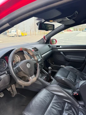 VW Golf - 6500 € / 12712.90 лв. - 21306445 5