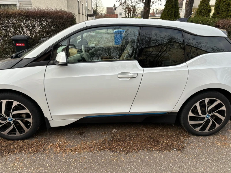 BMW i3 60 Ah Rex, снимка 2 - Автомобили и джипове - 44113907