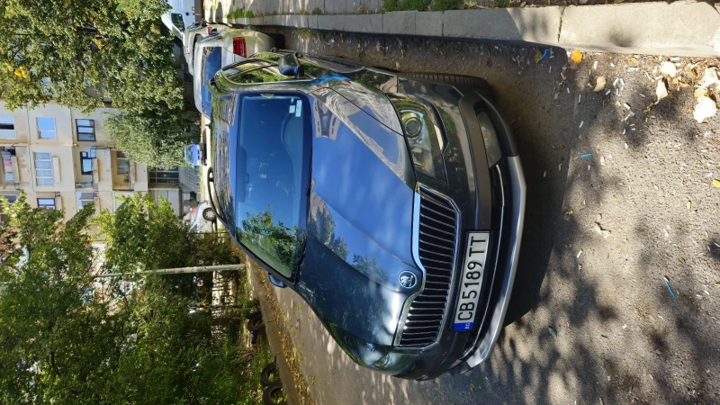 Skoda Superb, снимка 2 - Автомобили и джипове - 48100660