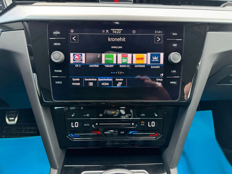 VW Arteon 150HP/SB/ALCANTARA/LED/CAM/NAVI/CARPLAY/325b, снимка 15 - Автомобили и джипове - 47679821