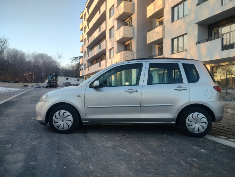 Mazda 2 Automatic Подгрев , снимка 2 - Автомобили и джипове - 49316406