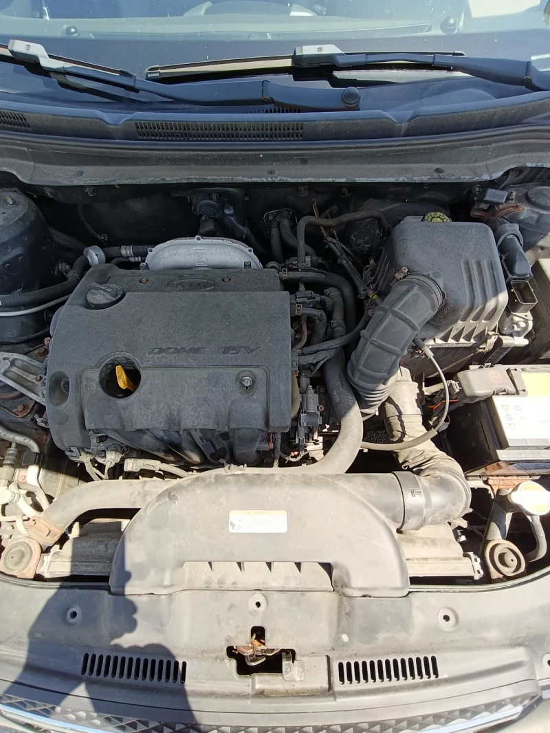 Kia Ceed 1, 6i, снимка 12 - Автомобили и джипове - 49460615