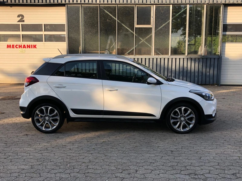 Hyundai I20 ACTIVE 1.4CRDI, снимка 7 - Автомобили и джипове - 52260261