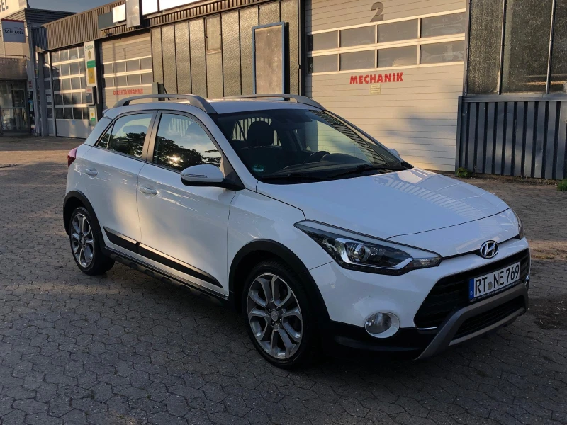 Hyundai I20 ACTIVE 1.4CRDI, снимка 8 - Автомобили и джипове - 52260261