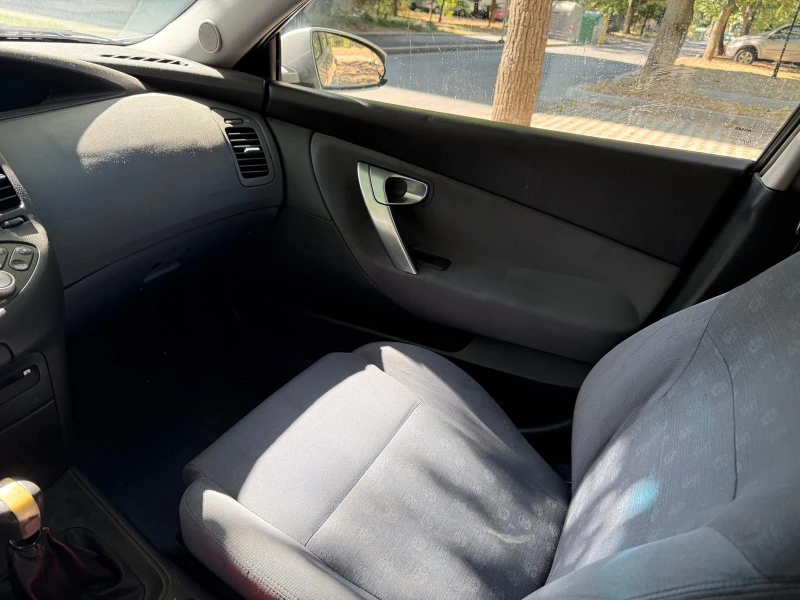 Nissan Primera P 12, снимка 10 - Автомобили и джипове - 52125218