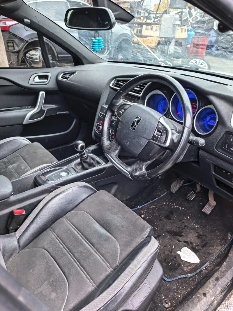 Citroen DS4 1.6hdi, снимка 12 - Автомобили и джипове - 52311846