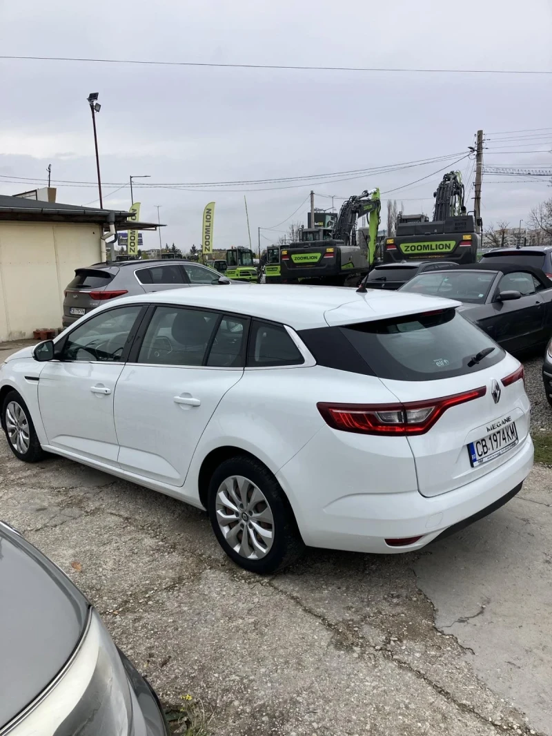 Renault Megane 1.5 DCI Купувана нова !!!, снимка 4 - Автомобили и джипове - 52712967