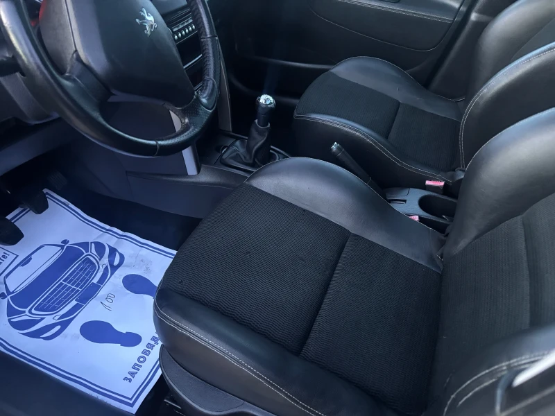 Peugeot 207 2019+ 1.4HDI+ 90кс+ ВС.ПЛАТЕНО+ ОБСЛУЖЕНА+ ПАНОРАМ, снимка 9 - Автомобили и джипове - 52726470