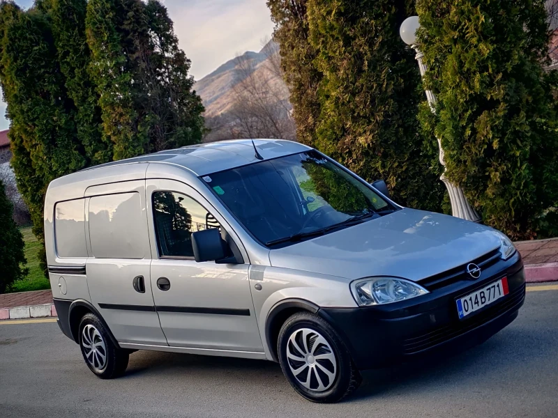 Opel Combo 1.3CDTI(75)* FACELIFT* НОВ ВНОС* , снимка 8 - Автомобили и джипове - 52815664