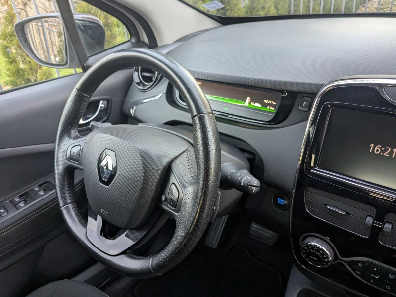 Renault Zoe Z.E.40 Intens, снимка 8 - Автомобили и джипове - 52827166
