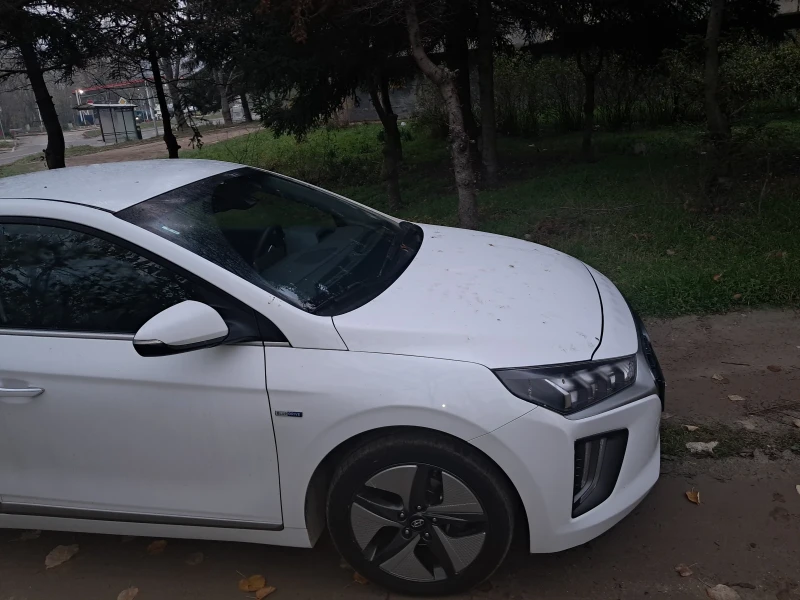 Hyundai Ioniq, снимка 5 - Автомобили и джипове - 52856739